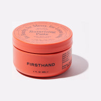 Firsthand Supply Texturizing Paste, vue de face pot orange fermé avec couvercle